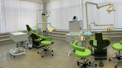Стоматологическая клиника Уральский государственный медицинский университет